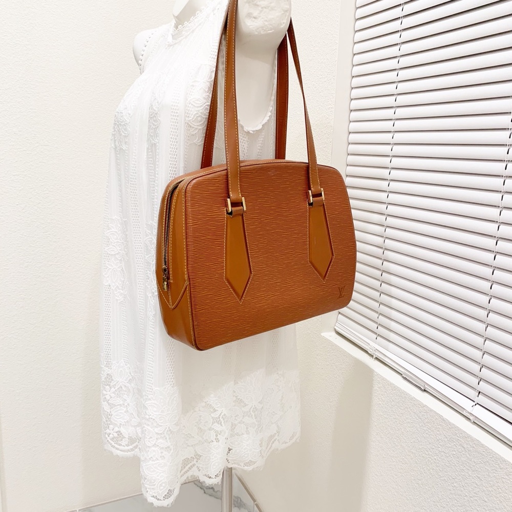 Louis Vuitton Voltaire Brown Epi Leather Bag
